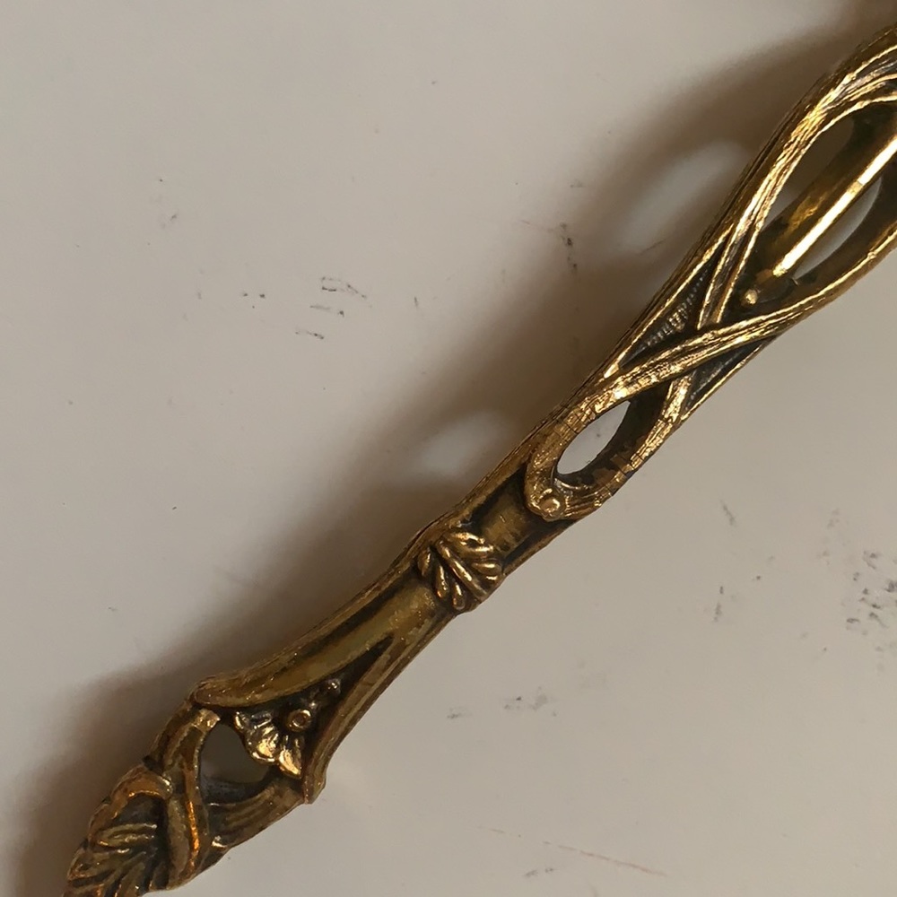 VINTAGE VANITY BRUSH ORNATE HAND HELD.  10.5” LENGTH ART DECO VICTORIAN LOLITA - Picture 7 of 10